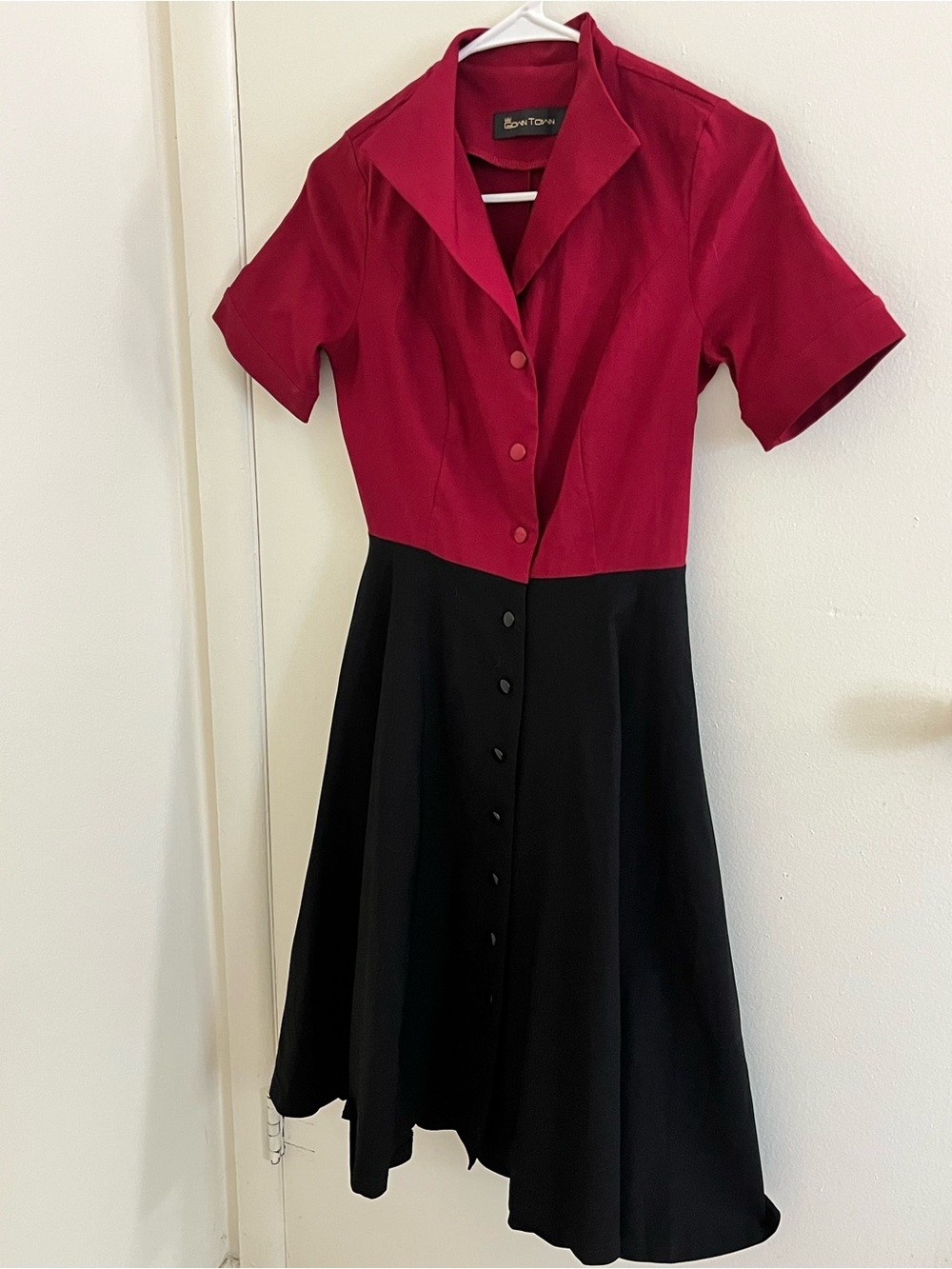 GownTown 1950s Rockabilly Fit Flare Swing Dress Small Burgundy Black